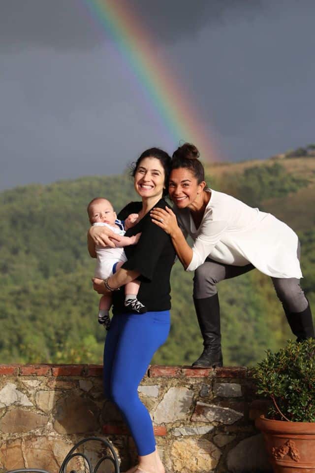 Join Jen Pastiloff in Tuscany Sep 9-16, 2016. Please send an email to retreats@jenniferpastiloff.com letting us know why you want to attend. Click the photo above to put down your non-refundable deposit.