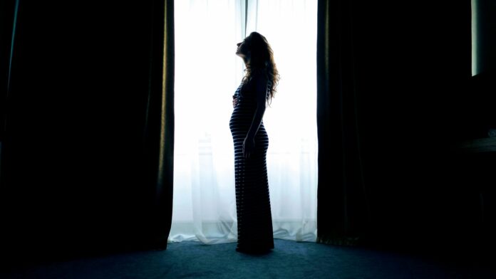 daddy pregnant woman shadow